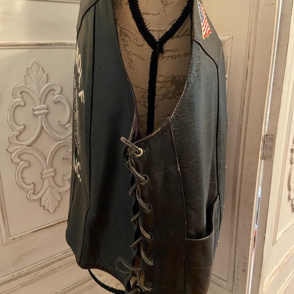 Diamond Leather Vintage Men’s Large Motorcycle Vest - Picture 9 of 9